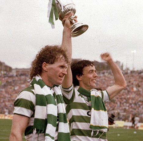 Davie Provan and Frank McGarvey with the Scottish Cup