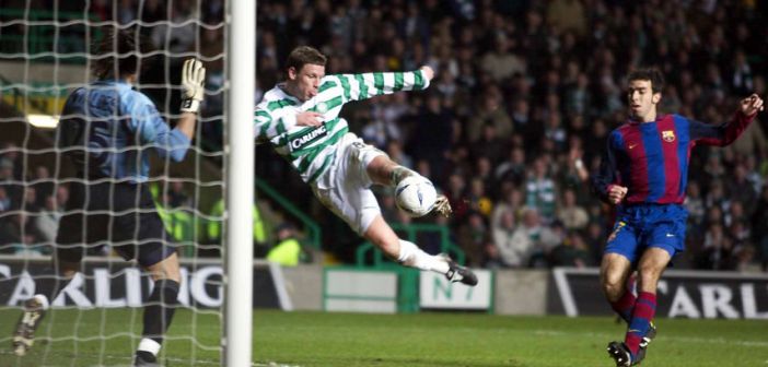 Alan Thompson scores