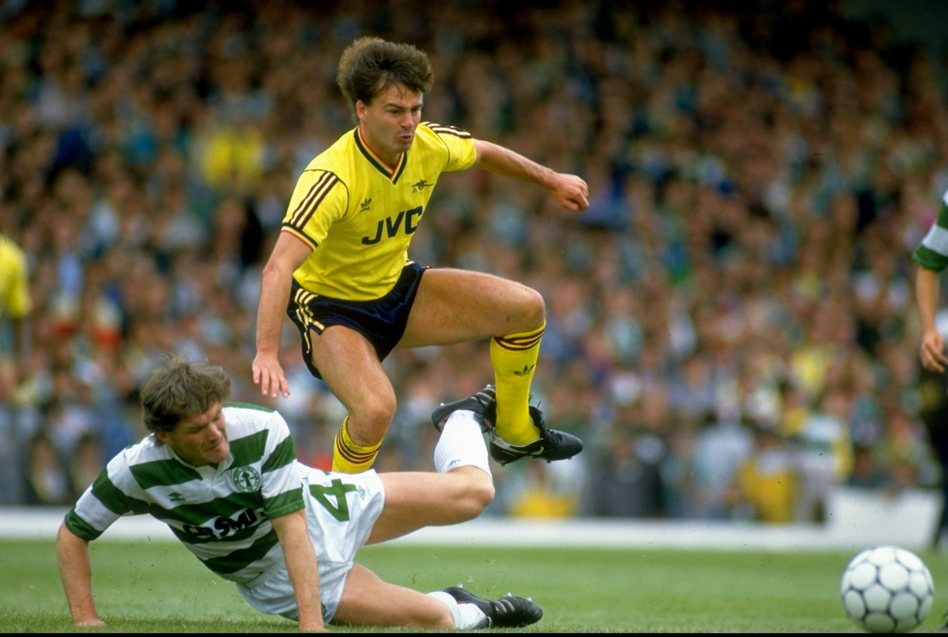 Charlie Nicholas 