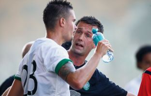 Ronny Deila talks to Mikael Lustig