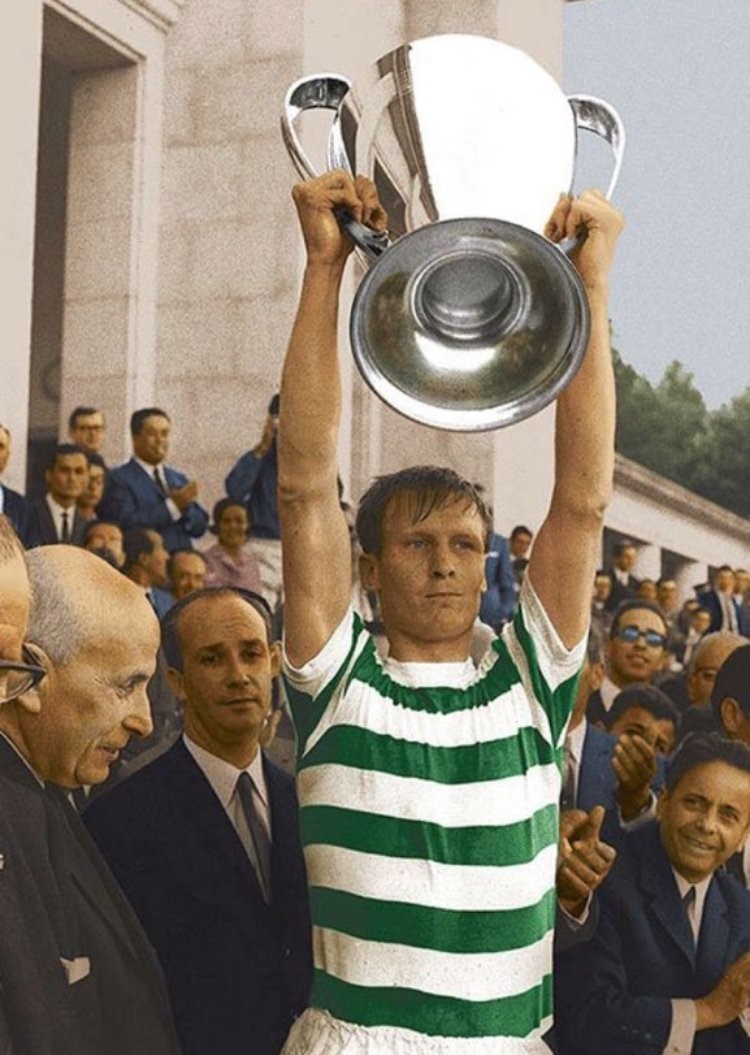 Celtic captain Billy McNeill holds aloft the European Cup