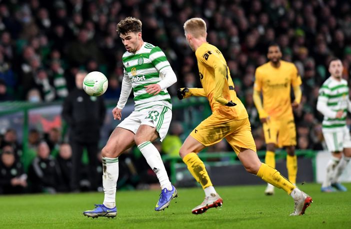 Matt O'Riley in action for Celtic, February 2022
