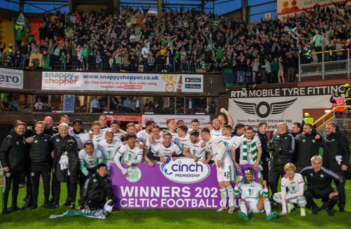 Celtic title party at Tannadice