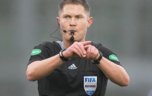 Referee David Dickinson