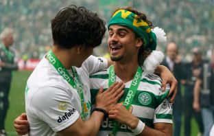 Jota celebrates title win