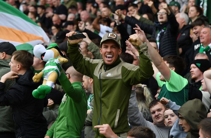 Celtic supporters at Fir Park