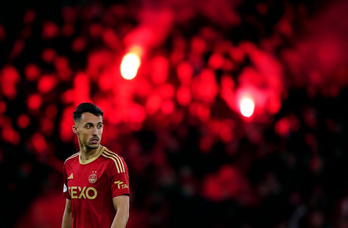 Bojan Miovski of Aberdeen