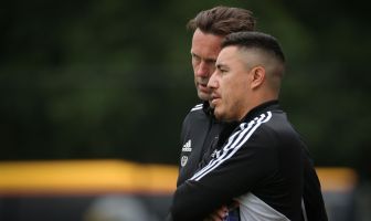 Ronny Deila and Standard's assistant coach Efrain Juarez