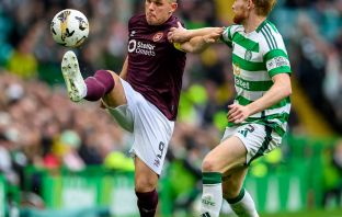 Shankland battles with Scales