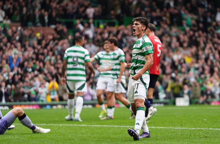 Alex Valle during his debut