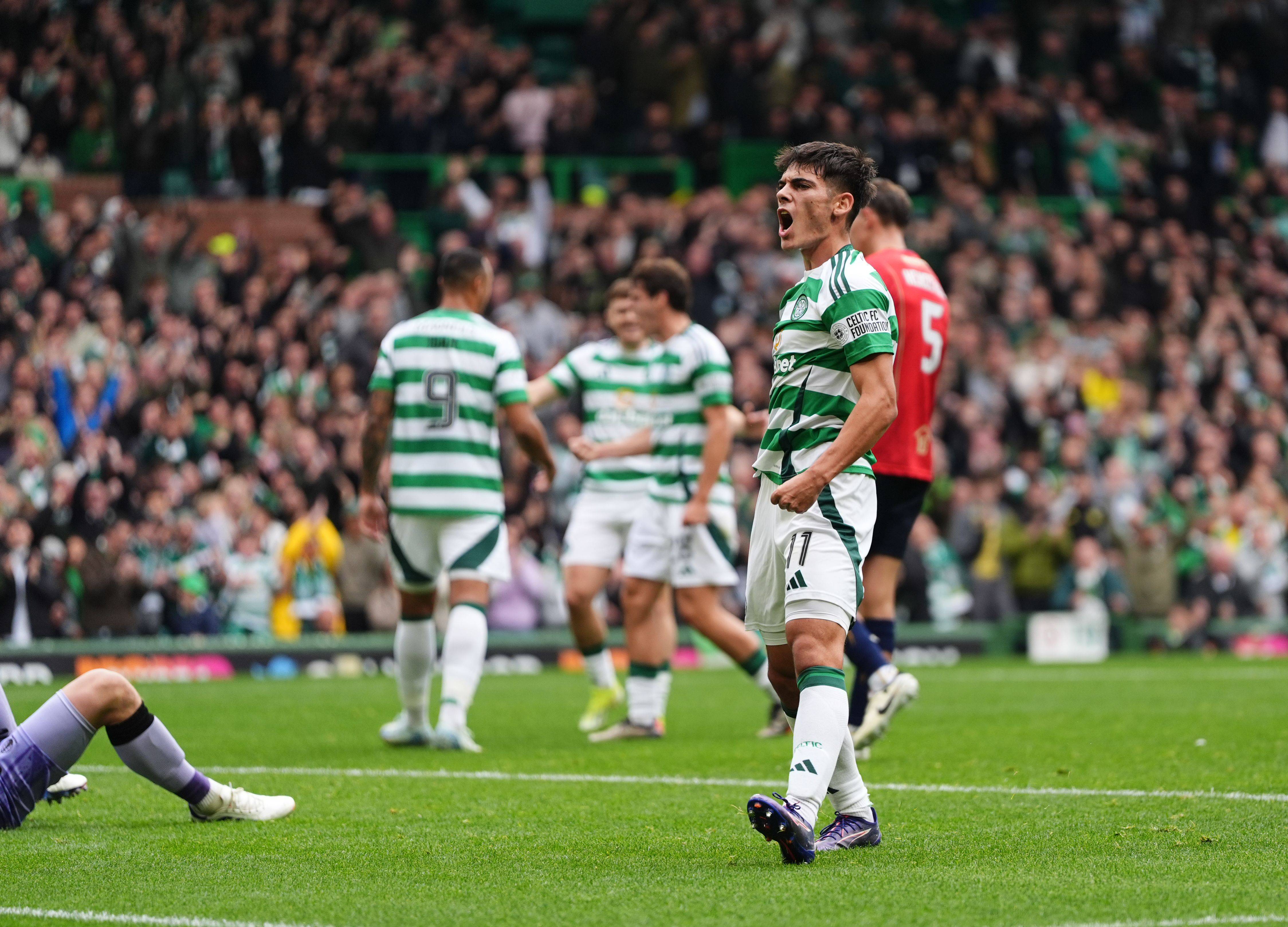 Alex Valle during his debut