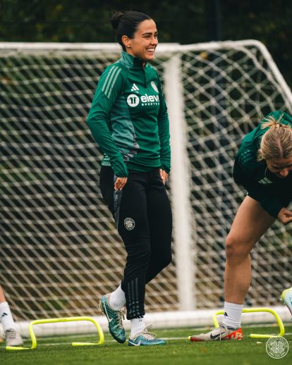 Shannon McGregor starts