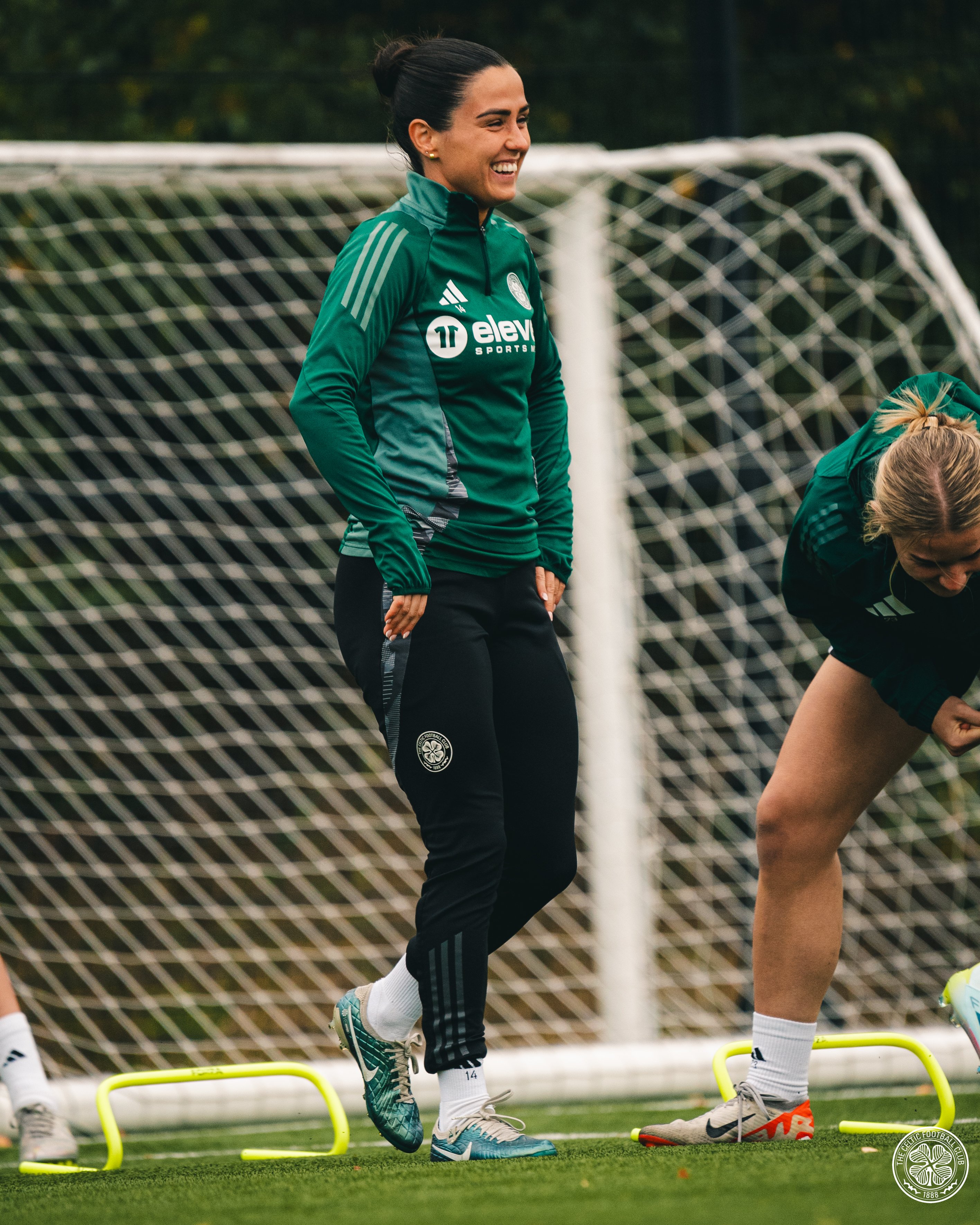 Shannon McGregor starts