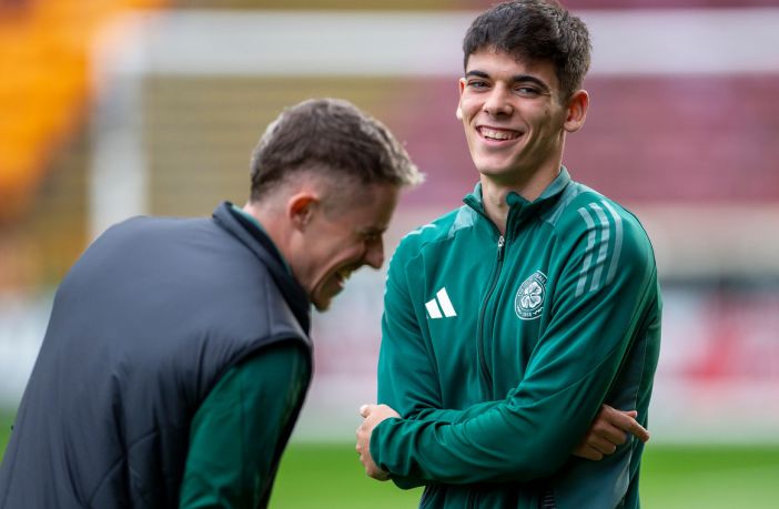 Alex Valle of Celtic at Fir Park.