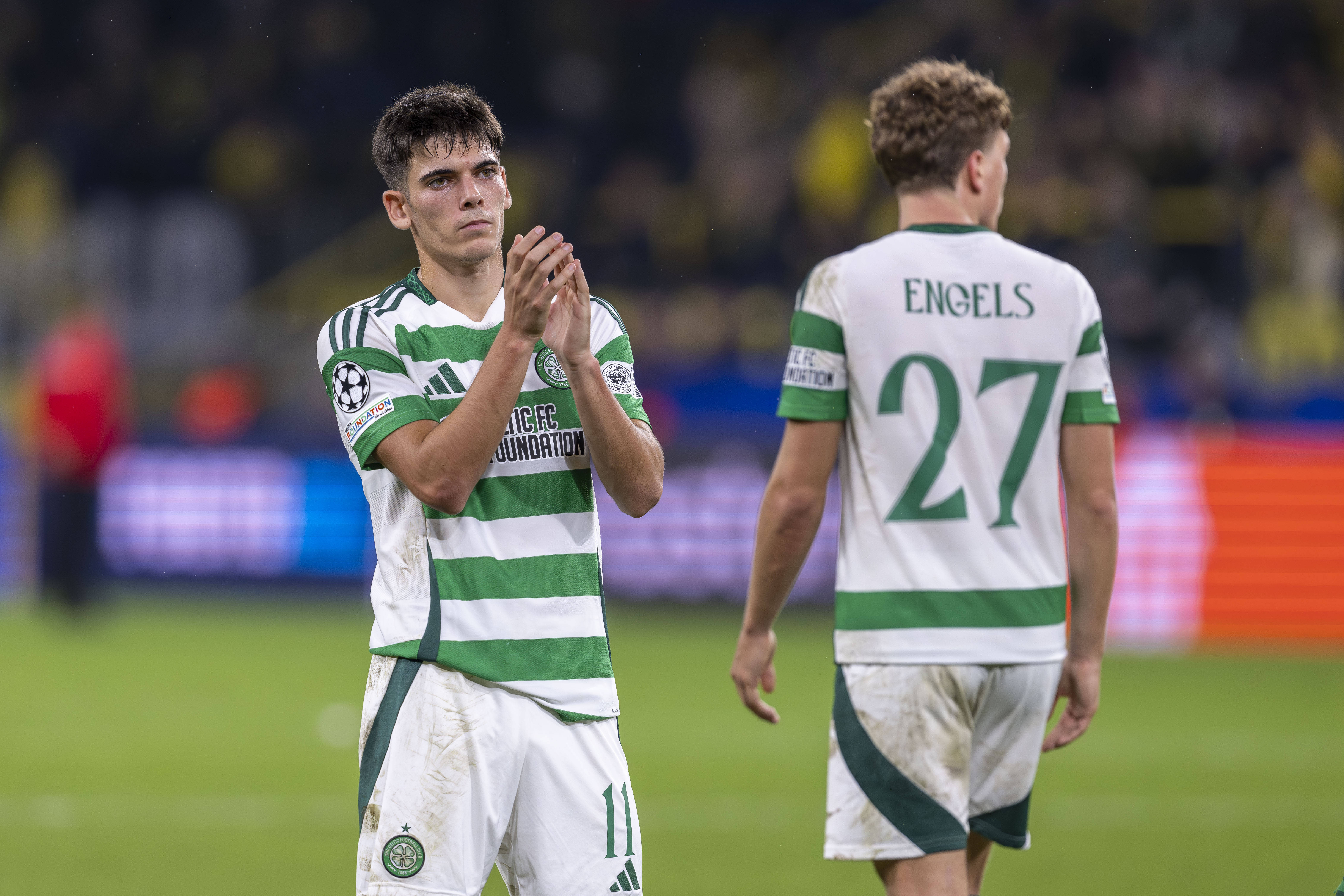 Celtic's Alex Valle thanks the fans after defeat in Dortmund