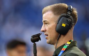 Joe Hart speaks into a microphone
