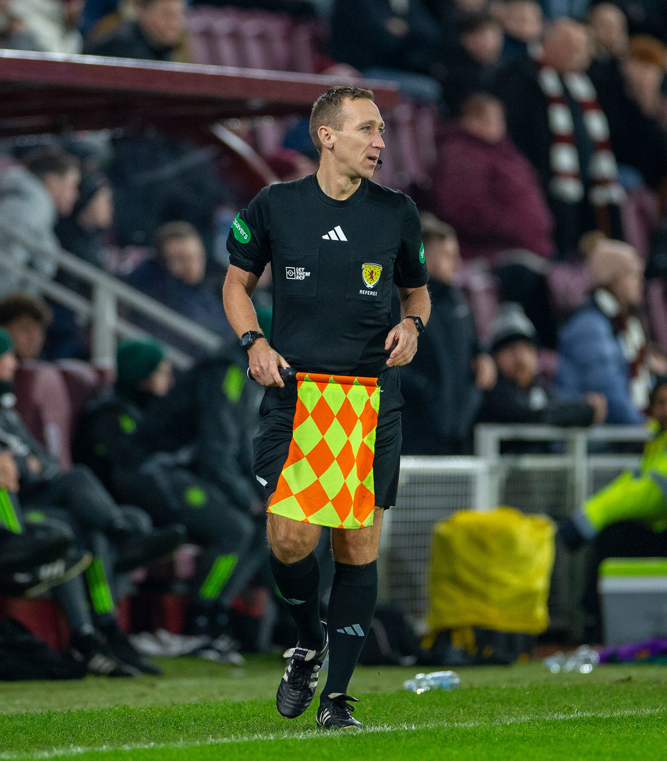 Replacement linesman 