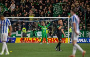 Kasper Schmeichel was Man of the Match.