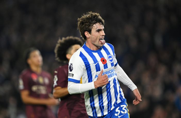 Matt O'Riley celebrates