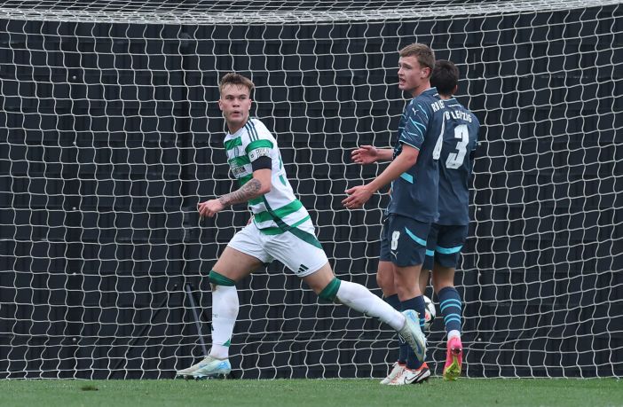 Daniel Cummings of Celtic celebrates