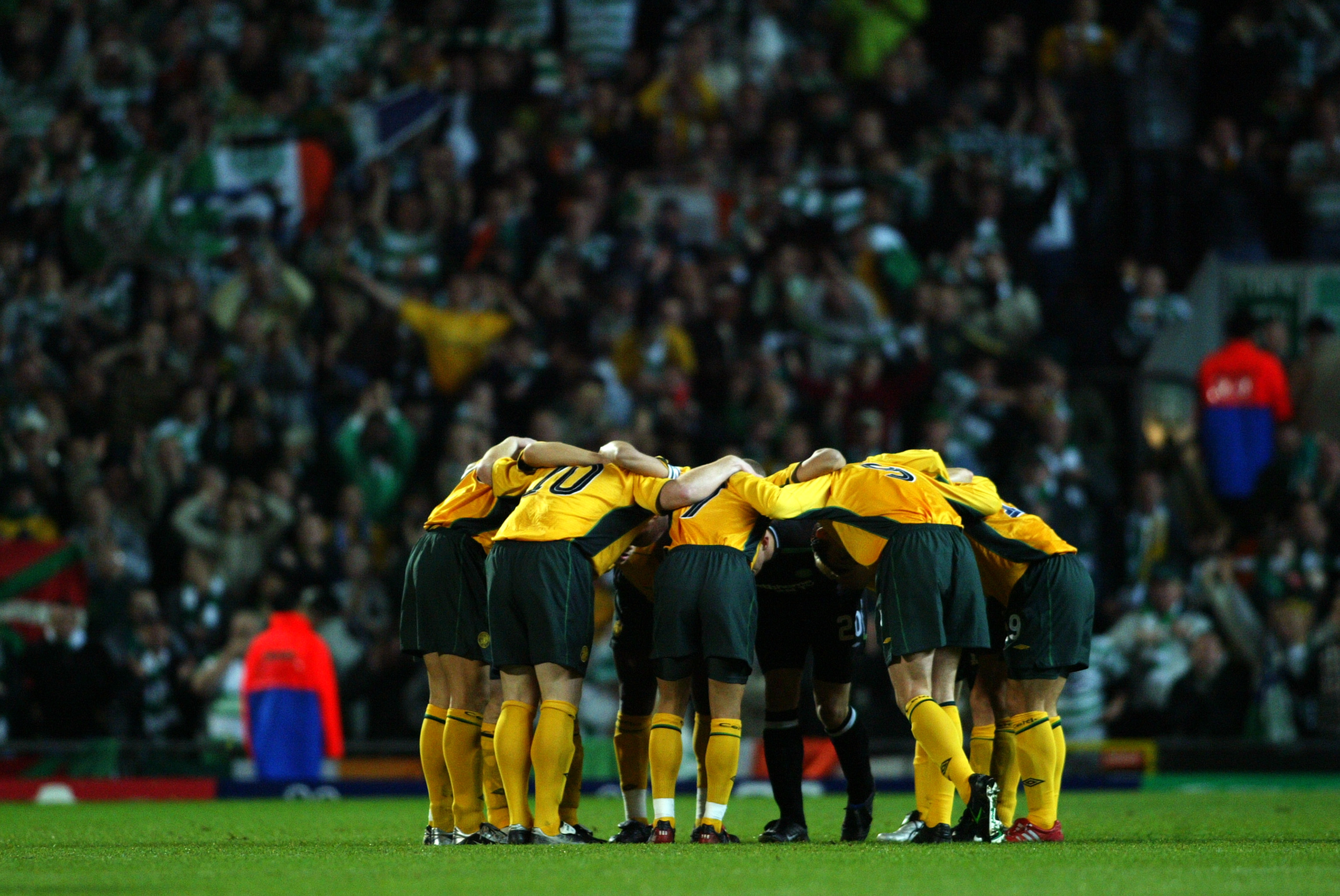 Celtic Huddle at Blackburn