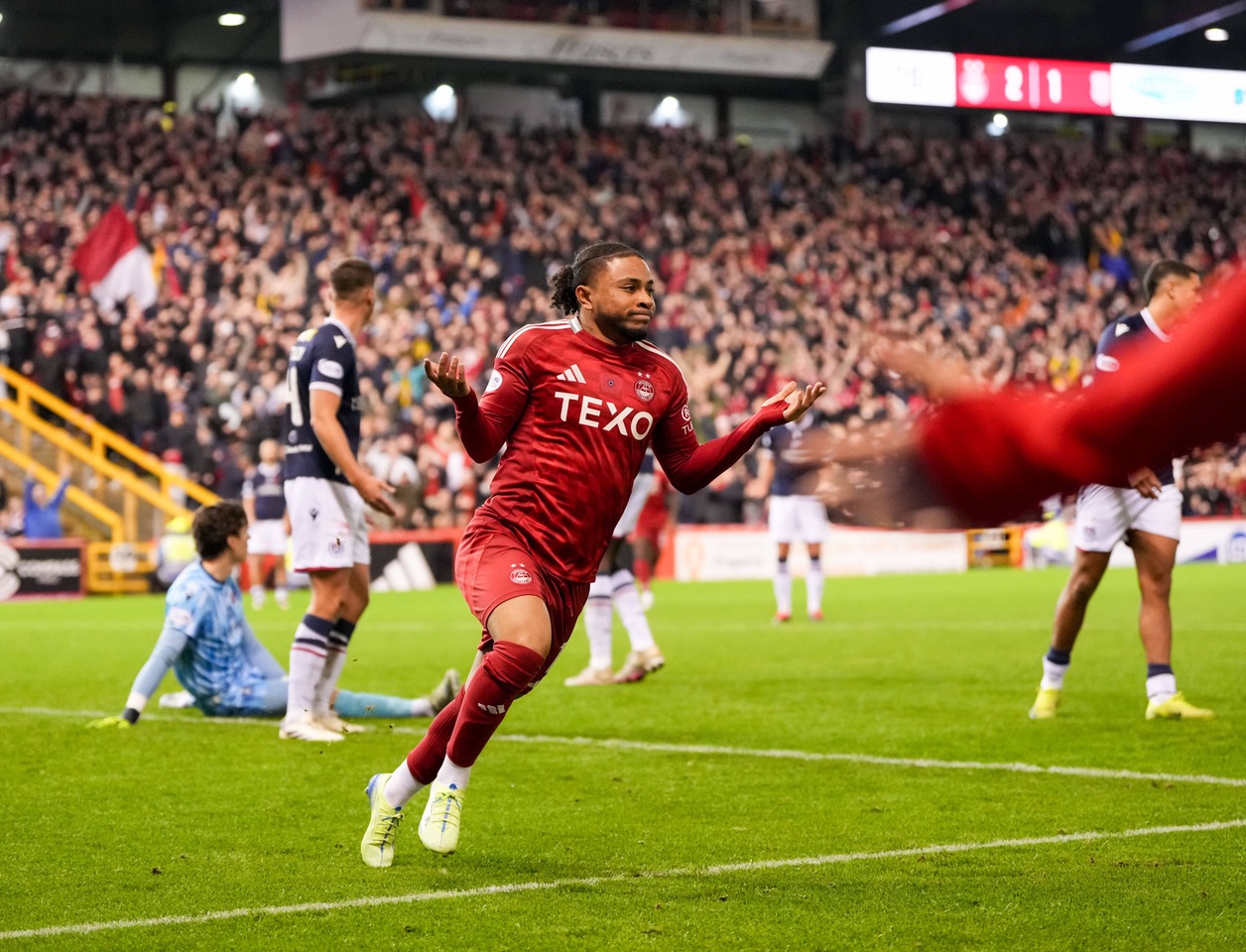 Topi Keskinen of Aberdeen celebrates