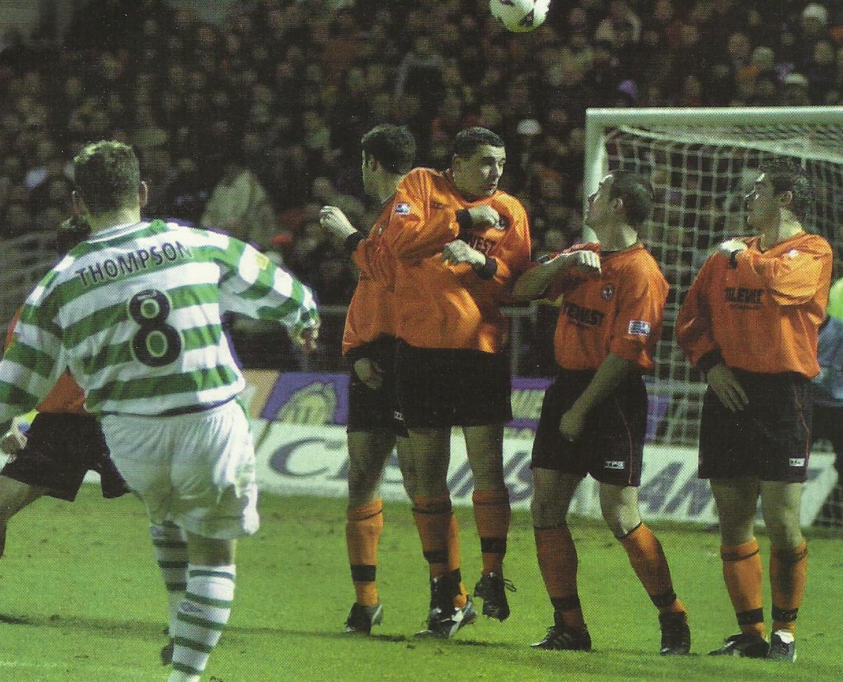 Alan Thompson scores