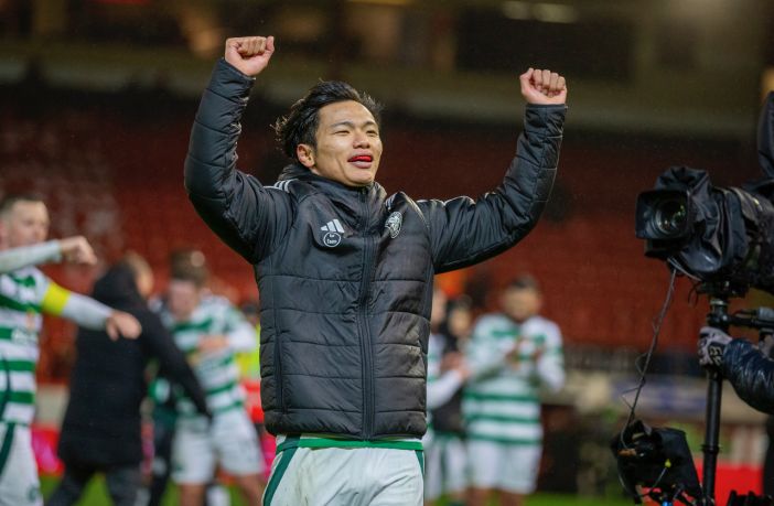 Reo Hatate celebrates the win