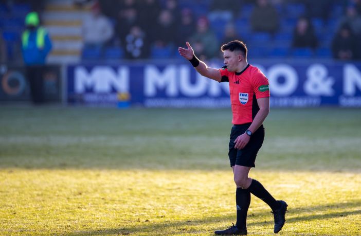 Referee Matthew MacDermid.