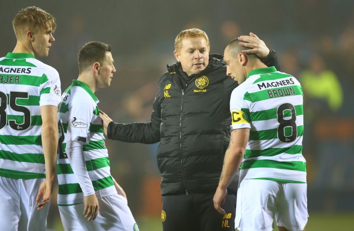 Neil Lennon congratulates his players