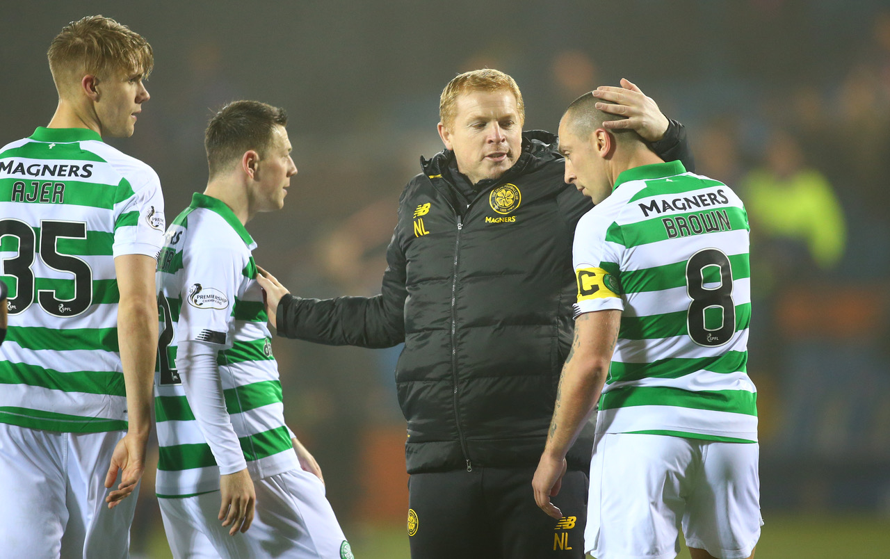 Neil Lennon congratulates his players