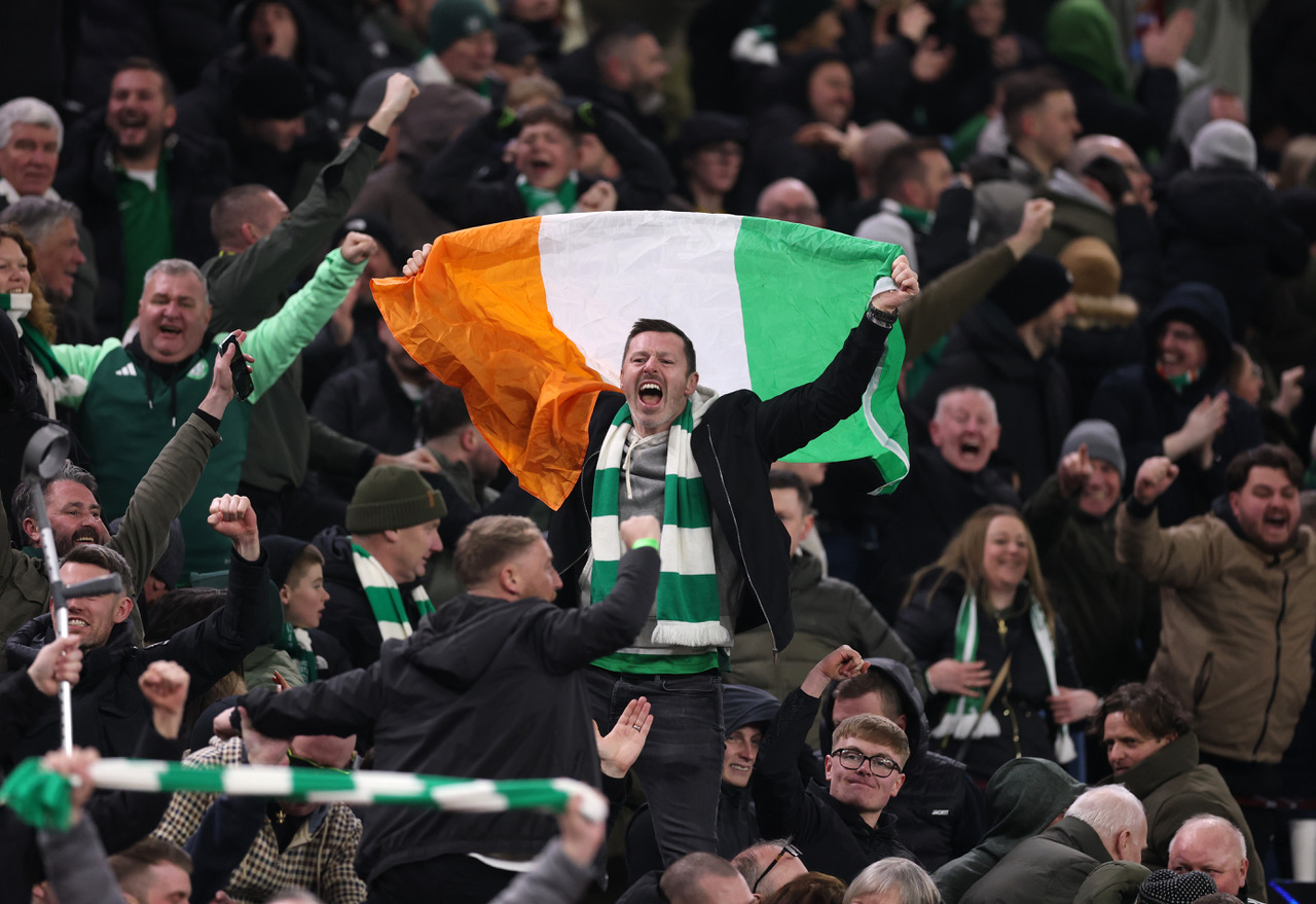 Celtic fans celebrate