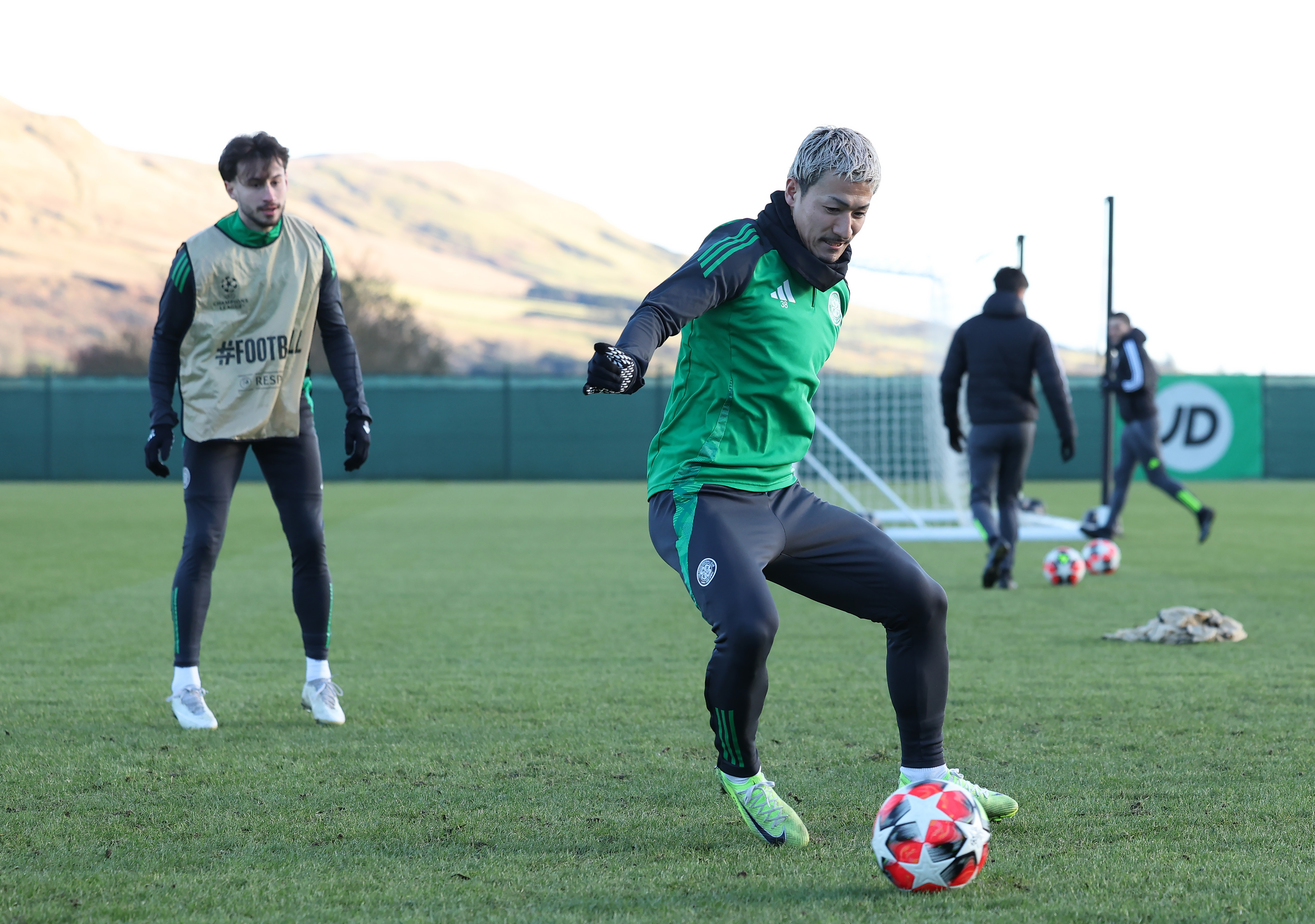 Daizen Maeda at training 