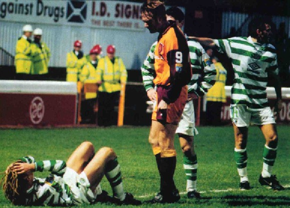 Henrik Larsson and Tommy Coyne 