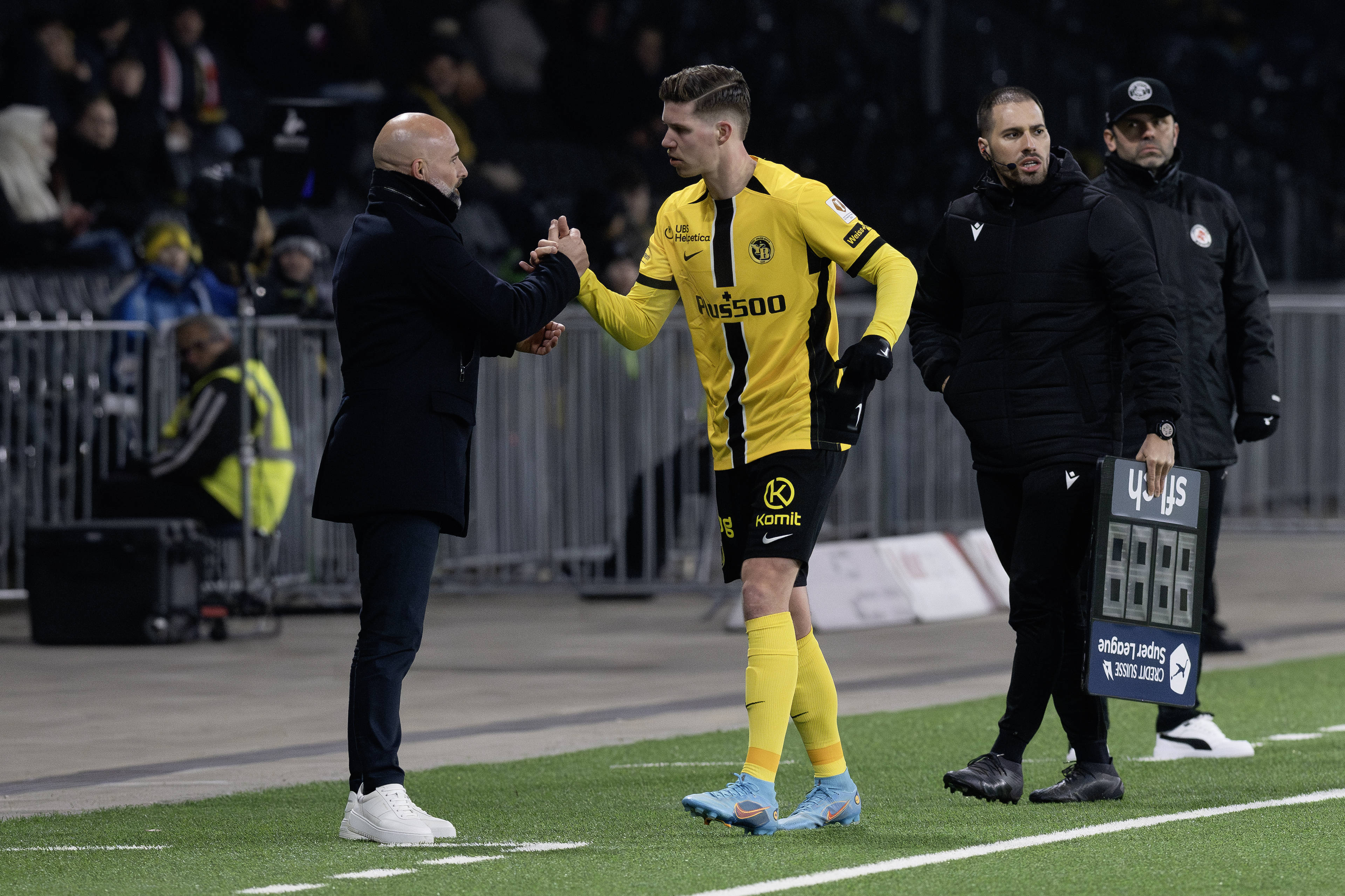 Coach Giorgio Contini with Cedric Itten