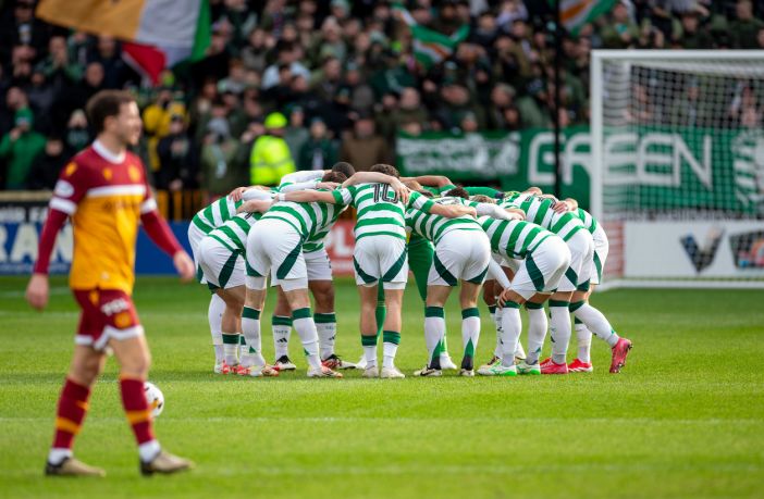 Celtic huddle at Fir Park
