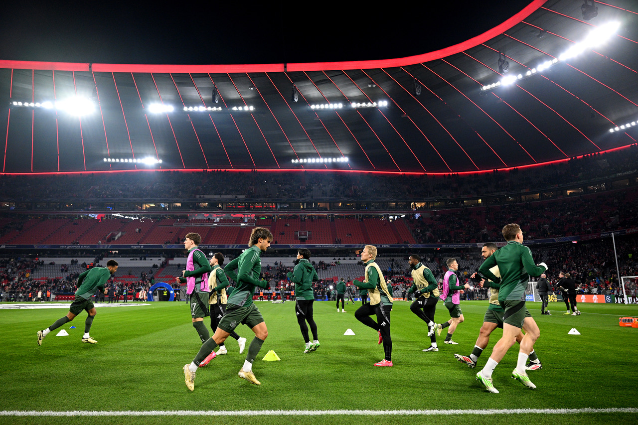 Celtic's wam up at the Allianz