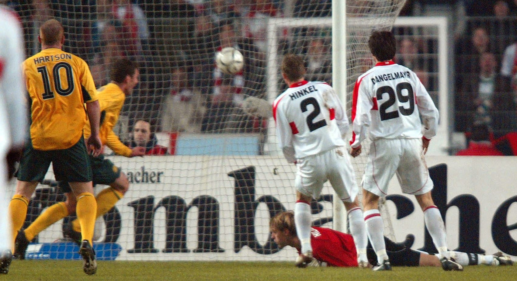 Chris Sutton scores in Germany 