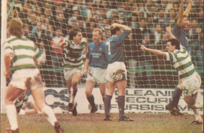 Tommy Coyne scores