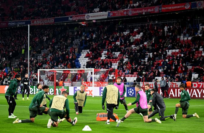 Celtic's wam up at the Allianz