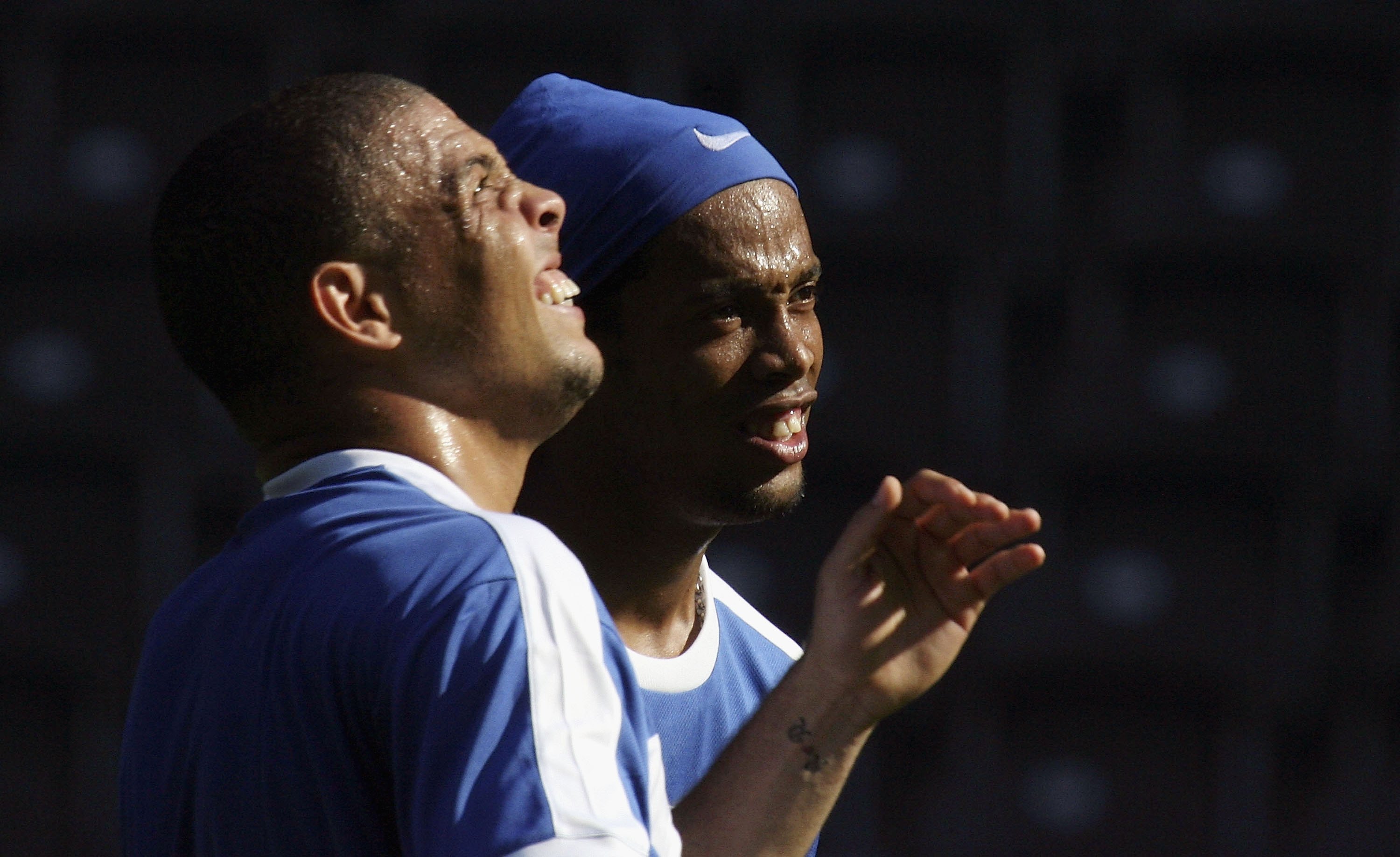 Ronaldo (L) of Brazil and his team mate Ronaldinho