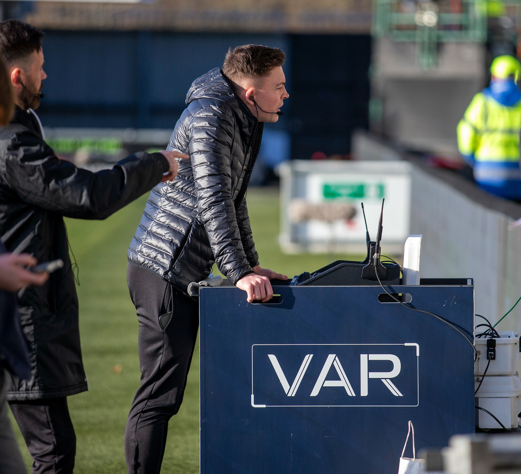 Referee Matthew MacDermid.