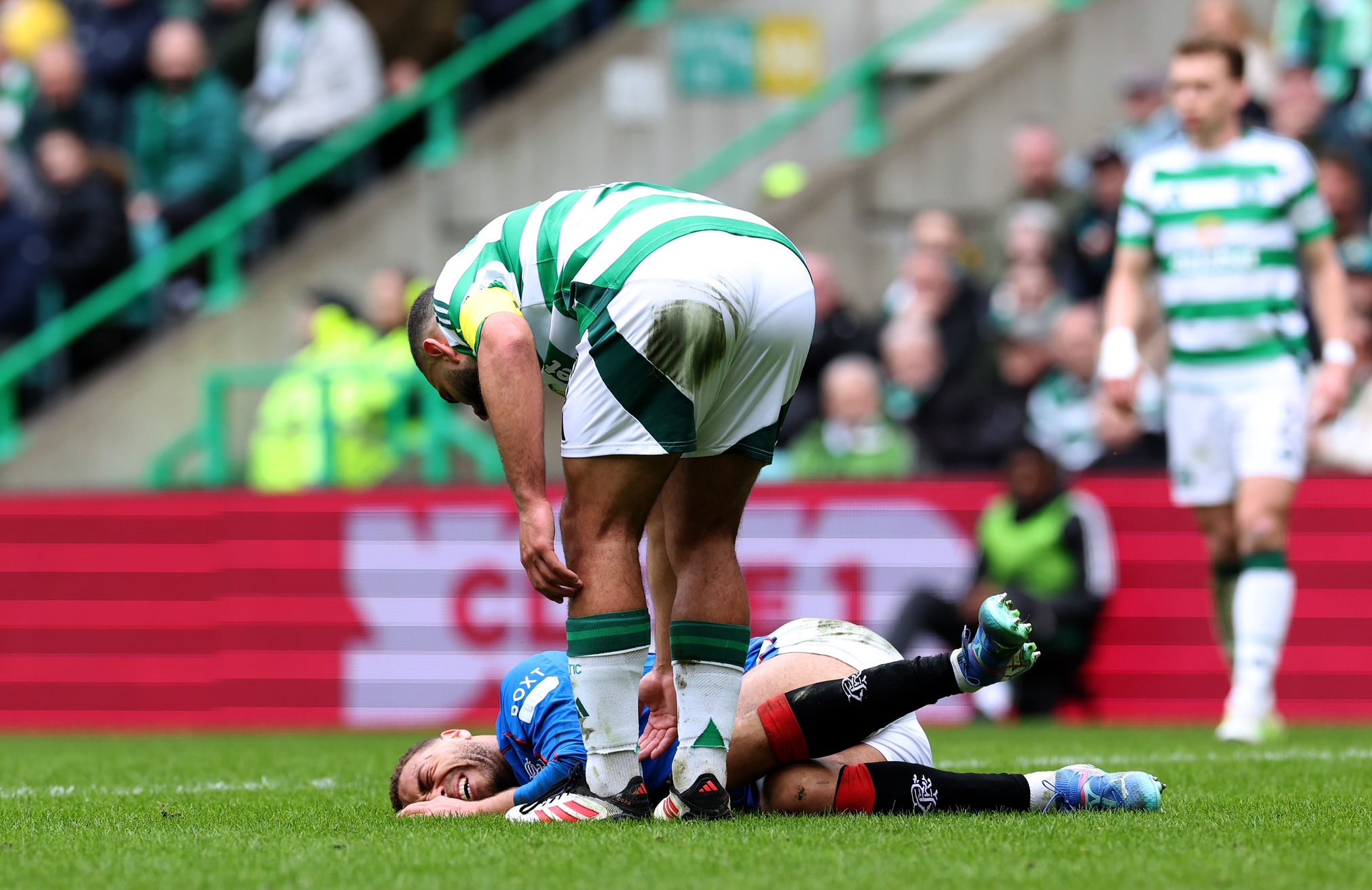 Dessers faking an injury