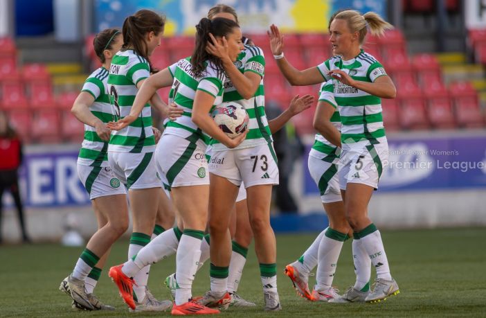 Amy Gallacher scores