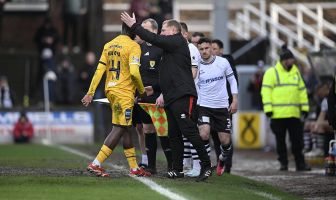 Victor Wanyama is sent off at Ayr