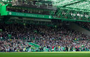 Celtic v Kilmarnock - Teams walk out
