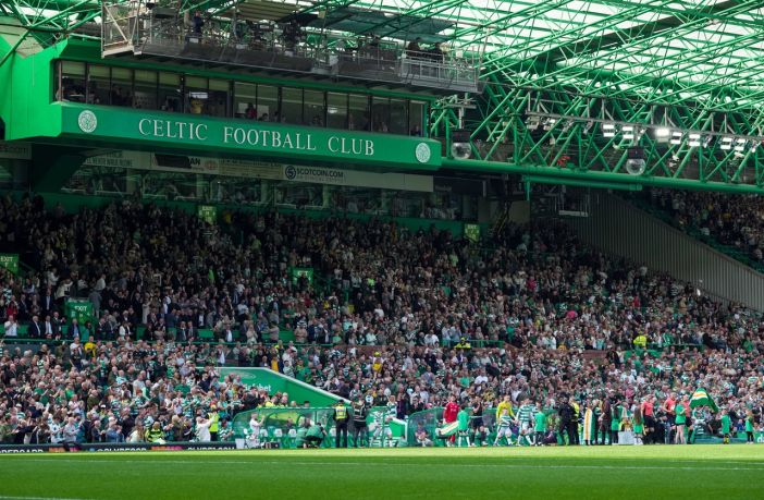 Celtic v Kilmarnock - Teams walk out