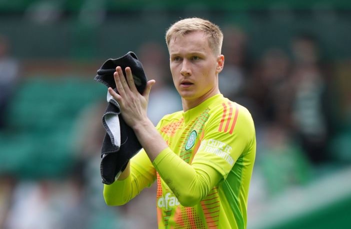 Viljami Sinisalo applauds the fans