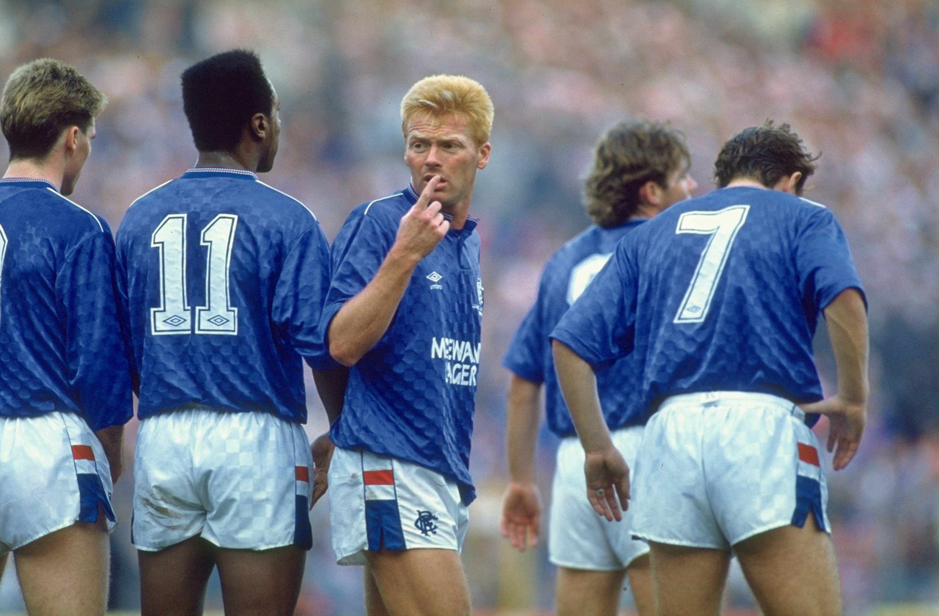 Mo Johnston 