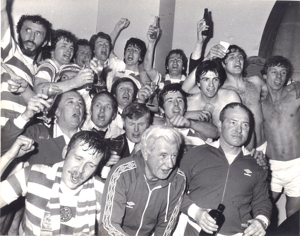 Celtic celebrations after the 4-2 game